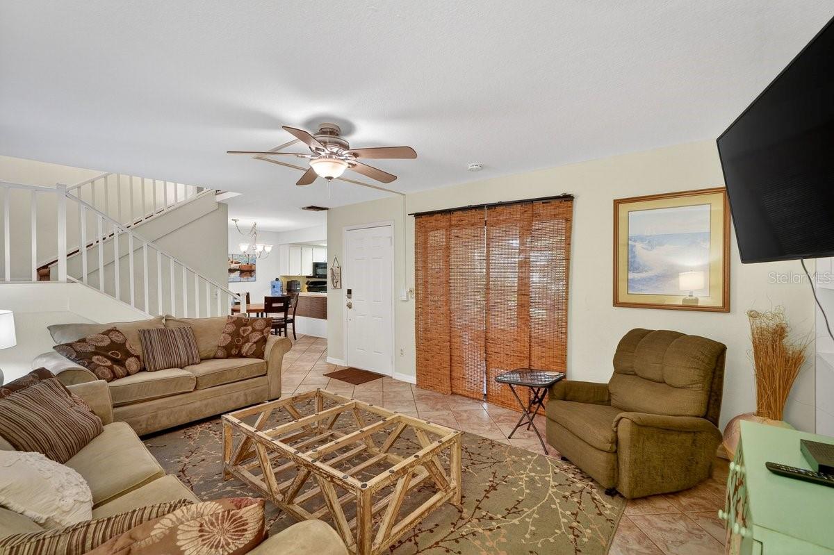 Image 8 of 38 For 4150 Atlantic Avenue 114b