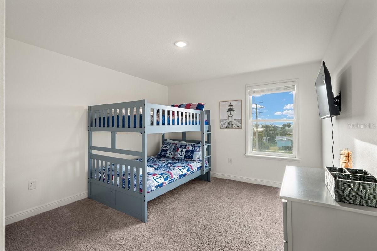 Image 25 of 72 For 3828 Atlantic Avenue