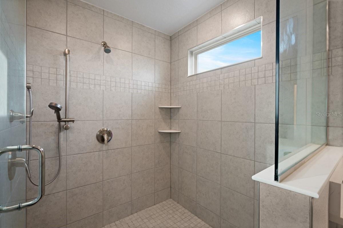 Image 36 of 72 For 3828 Atlantic Avenue