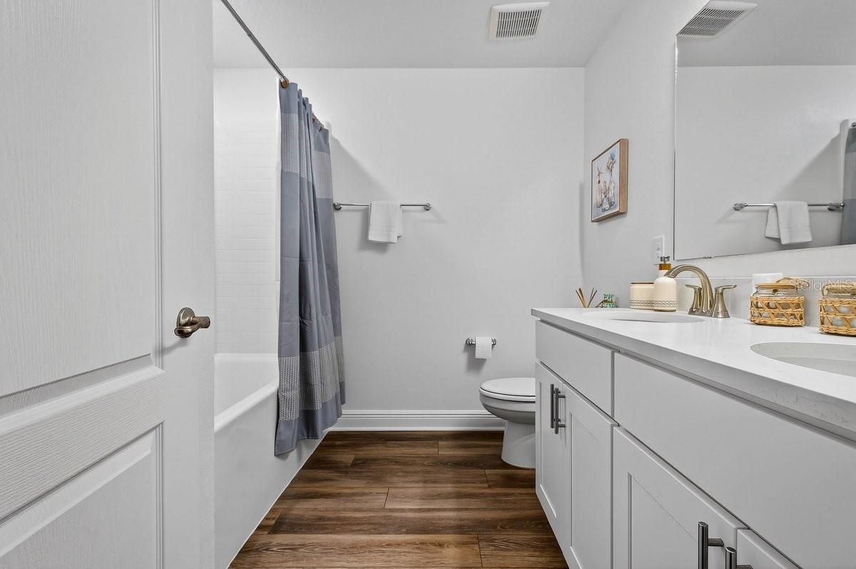 Image 42 of 72 For 3828 Atlantic Avenue