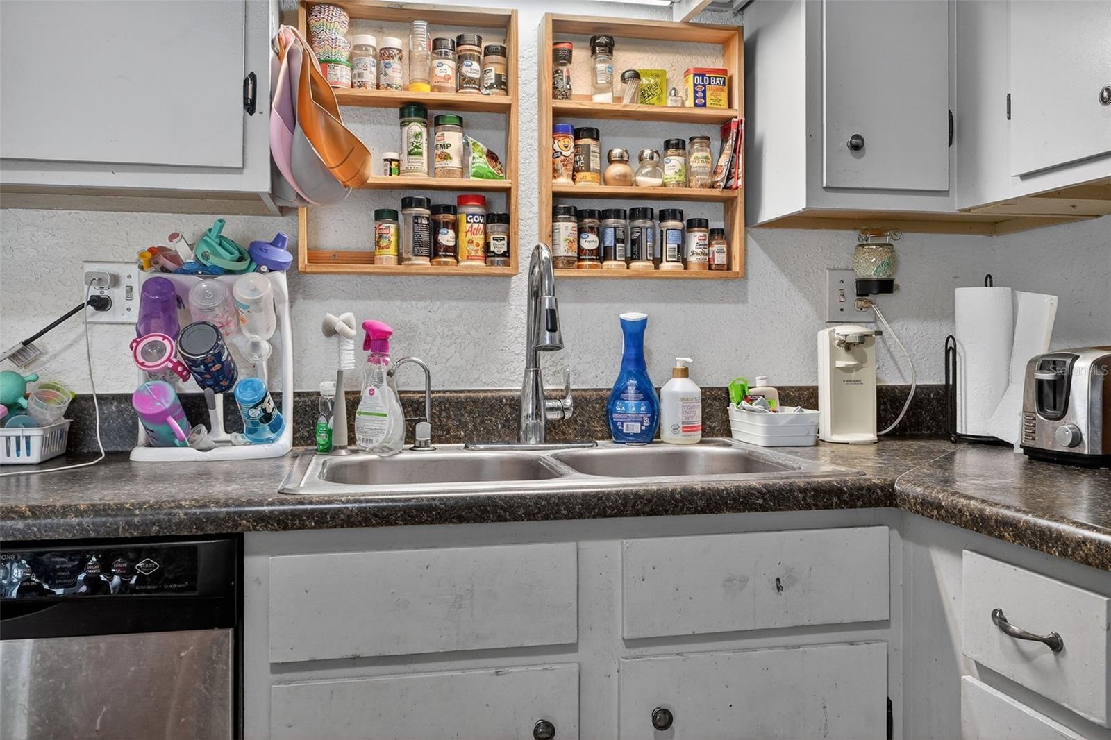 Image 11 of 44 For 1644 Ruth Street