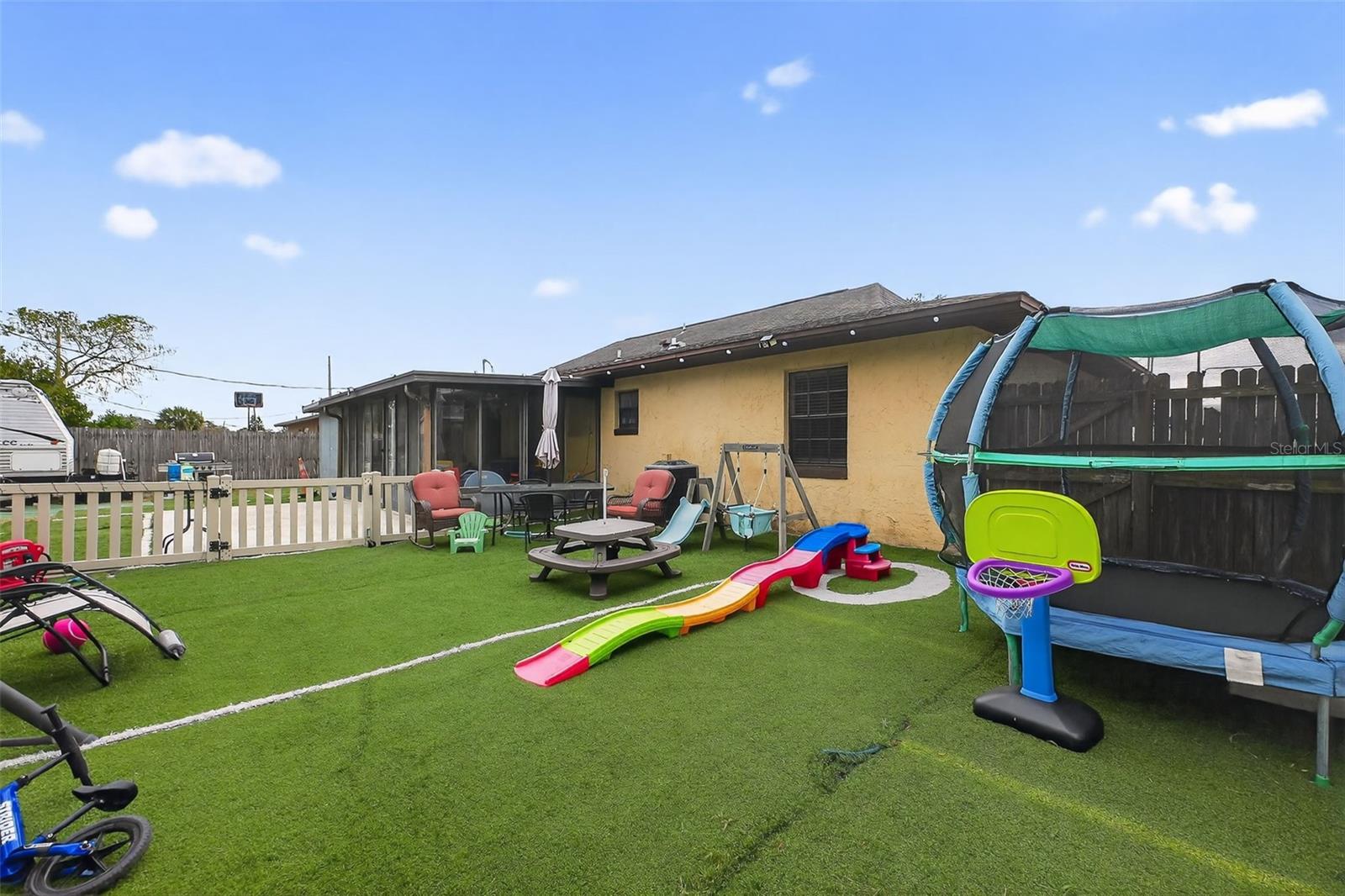 Image 30 of 44 For 1644 Ruth Street