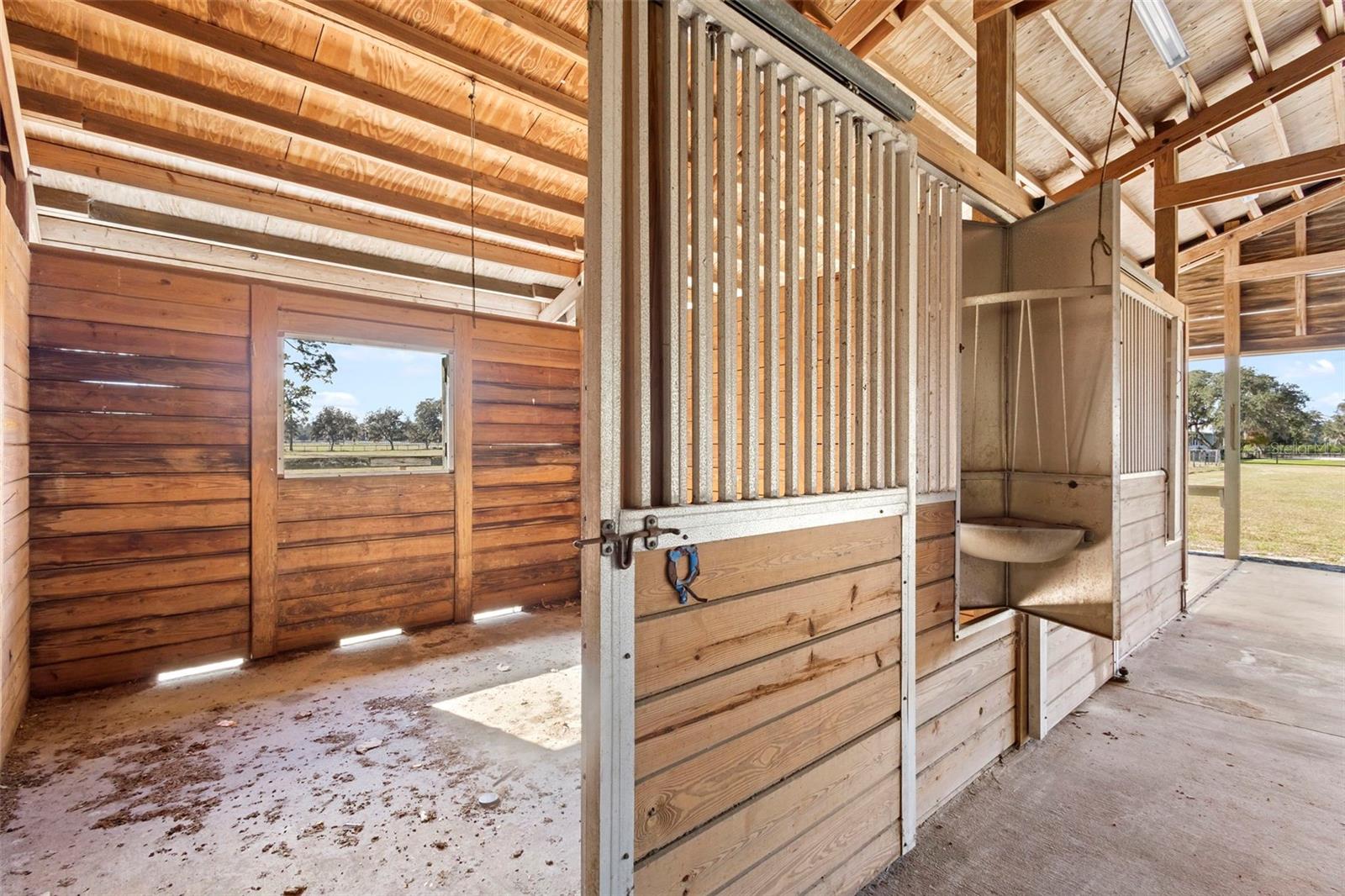 Image 49 of 58 For 42554 Maggie Jones Road