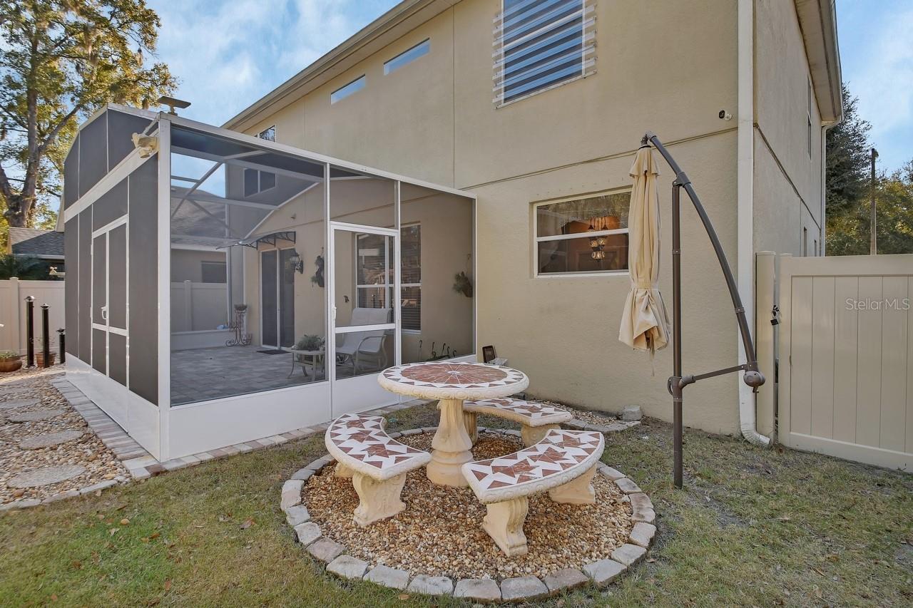 Image 32 of 40 For 1221 Bramley Lane