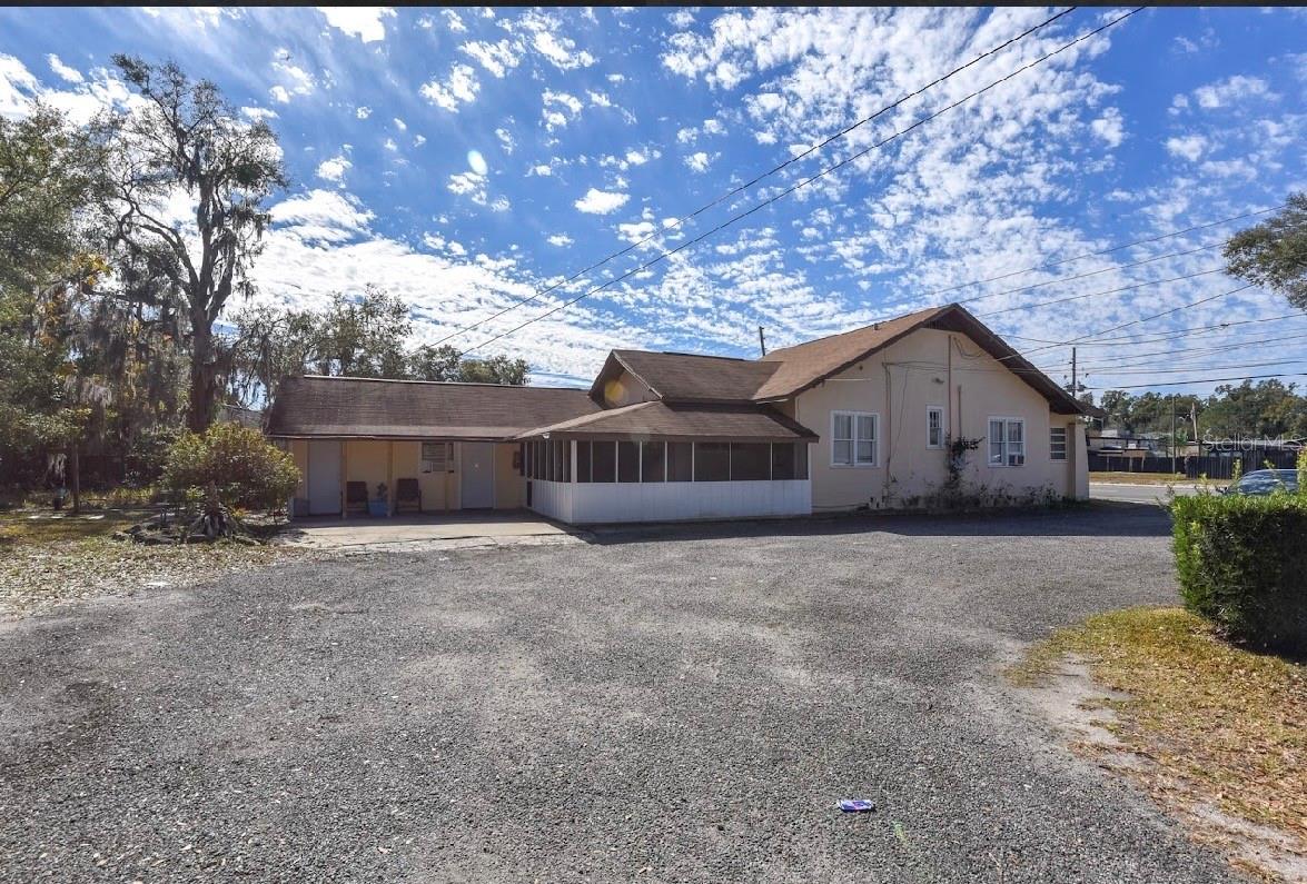 Image 3 of 10 For 1757 Woodland Boulevard