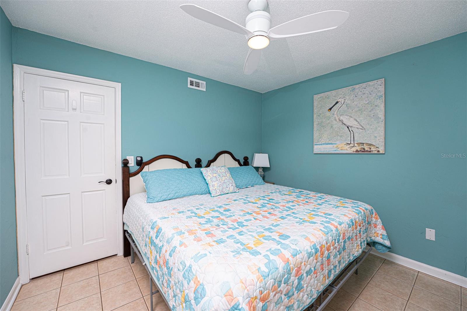 Image 14 of 34 For 3800 Saxon Drive 150