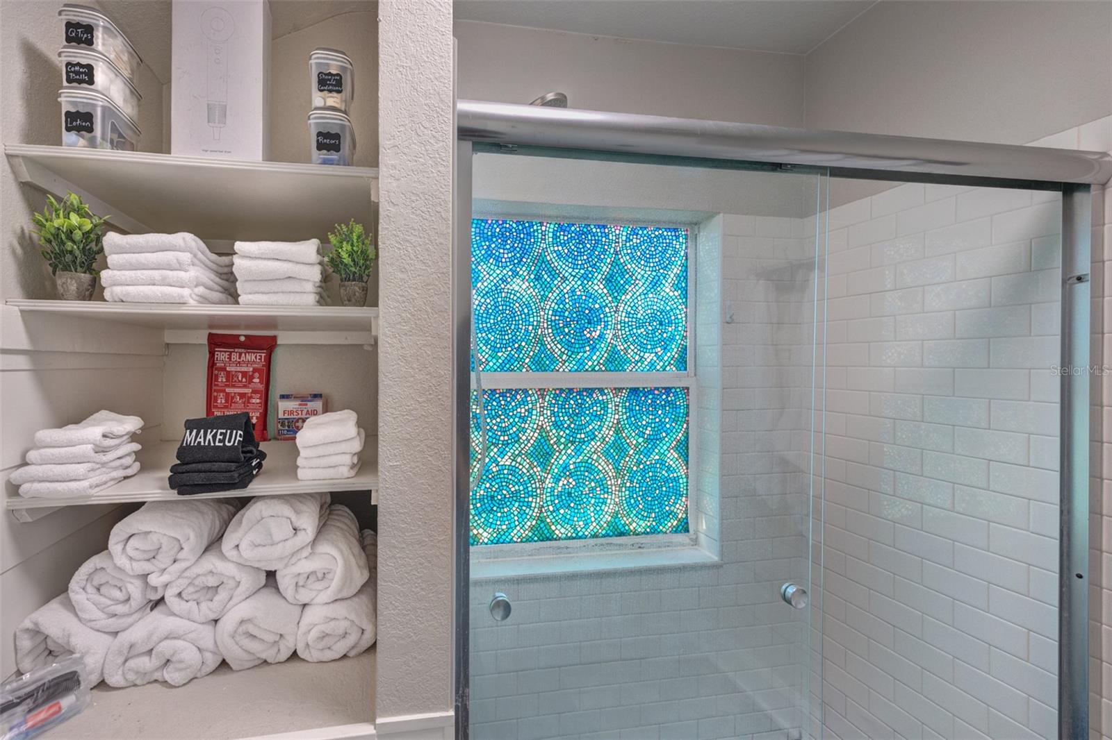 Image 24 of 25 For 117 Euclid Avenue