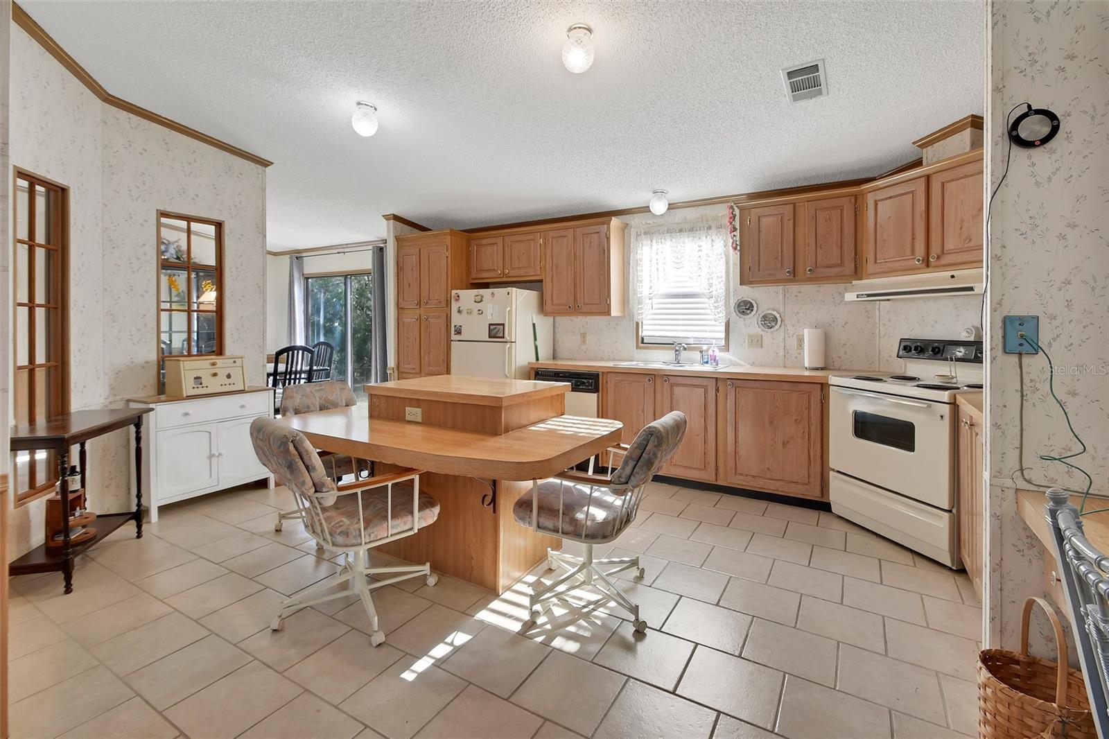 Image 13 of 52 For 27130 Fishermans Road