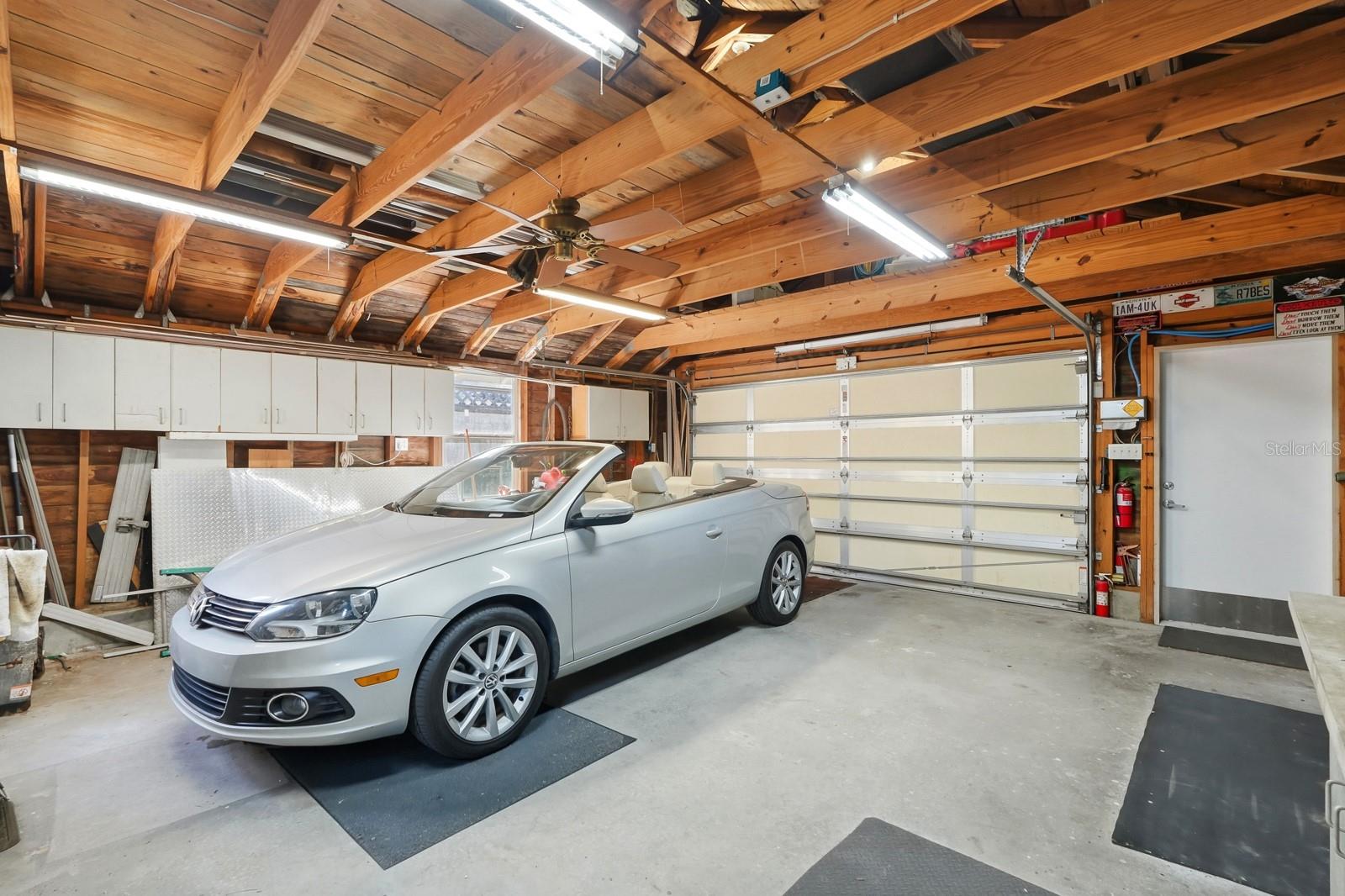 Image 35 of 54 For 21 Halifax Avenue