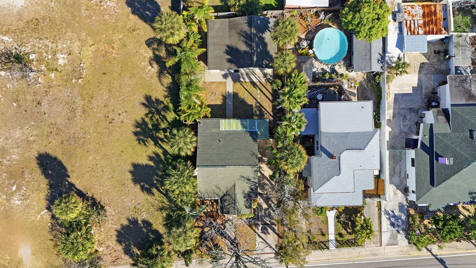 Image 41 of 54 For 21 Halifax Avenue