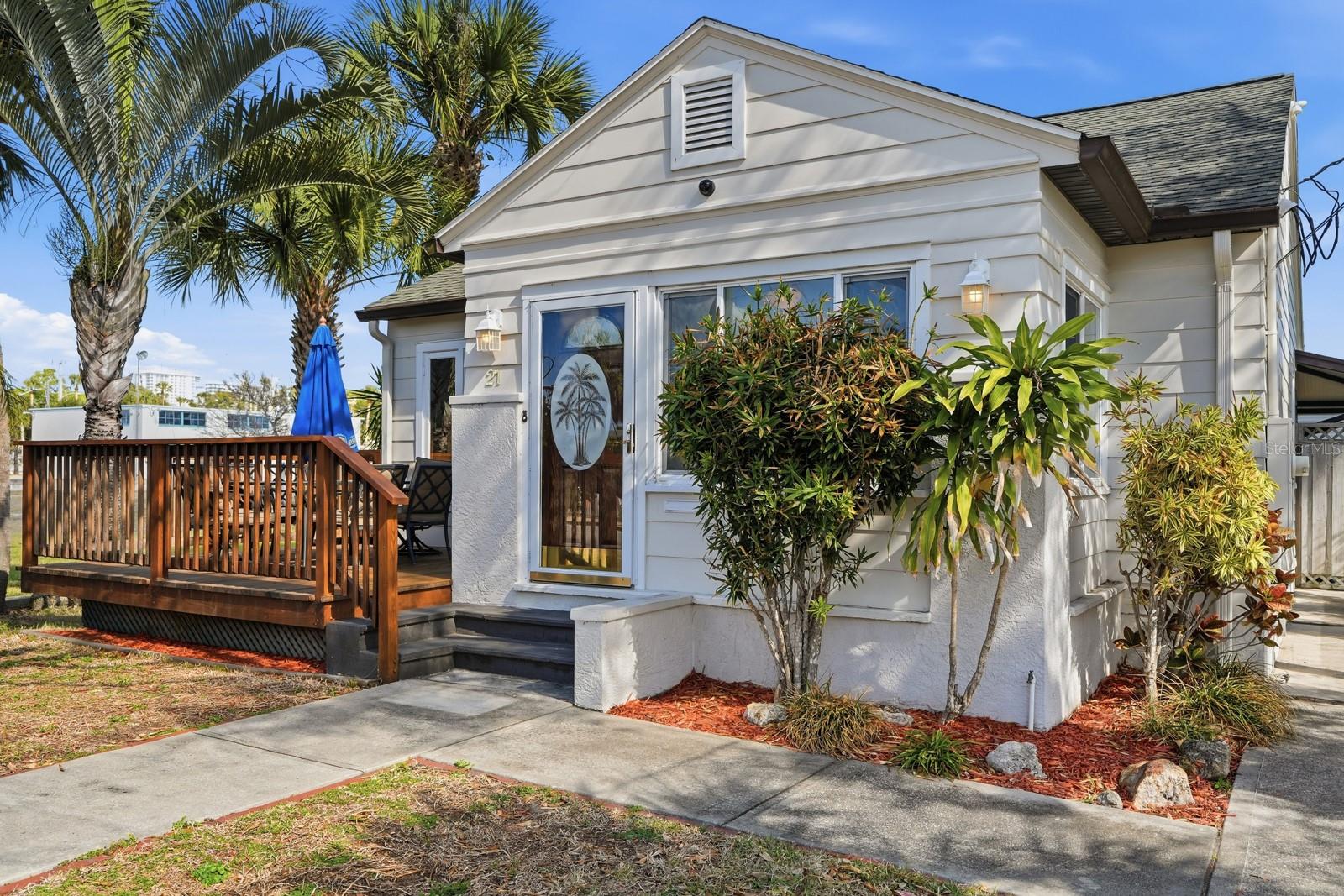 Image 48 of 54 For 21 Halifax Avenue