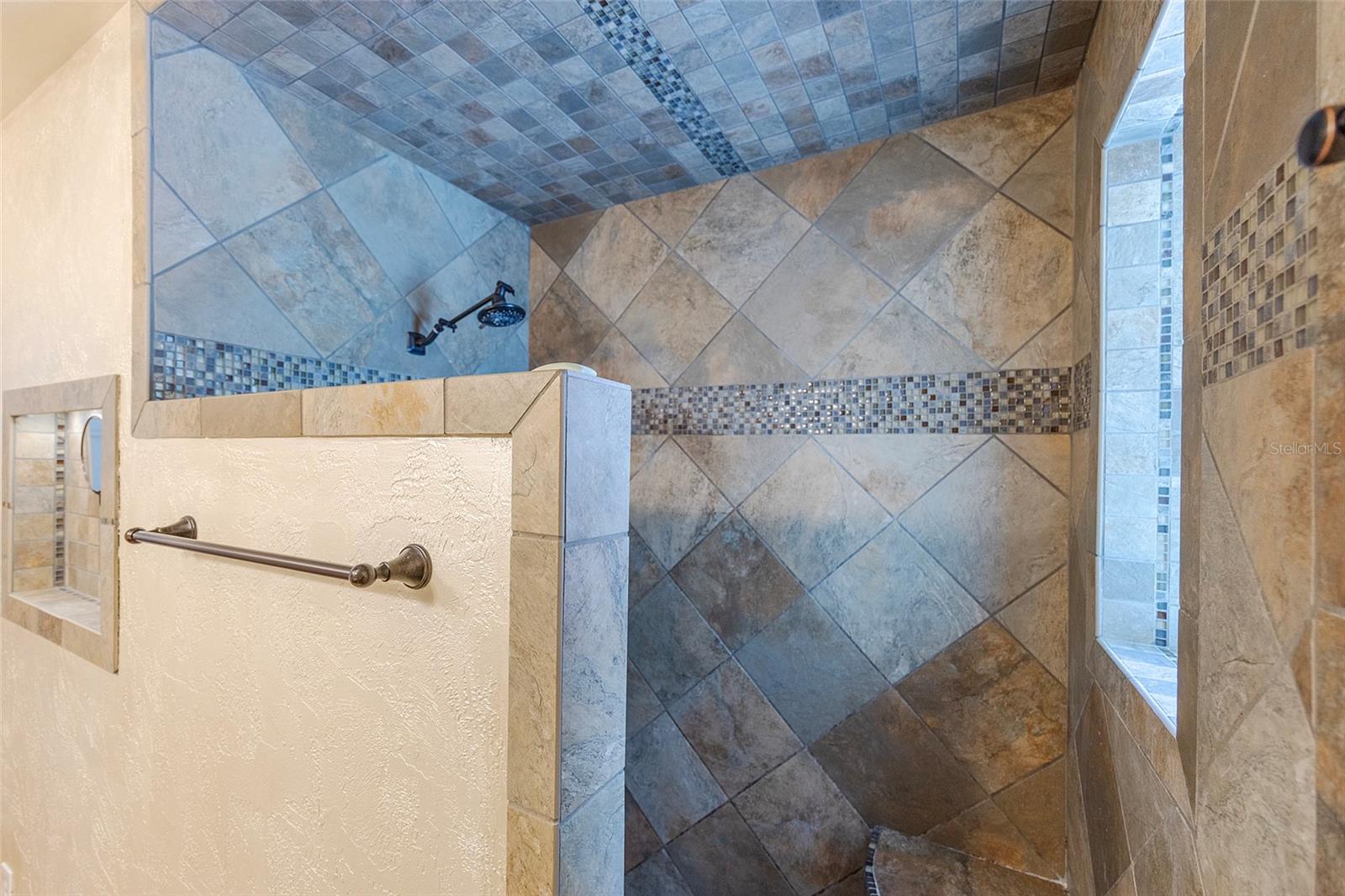 Image 18 of 34 For 59 Arroyo Parkway