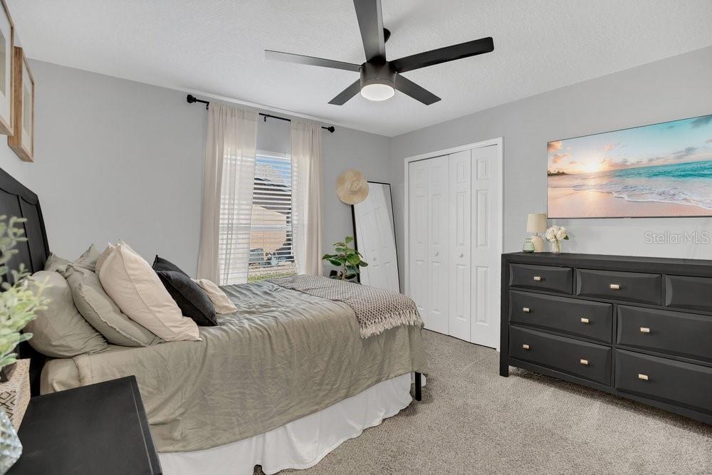 Image 18 of 53 For 7220 Lake Drive