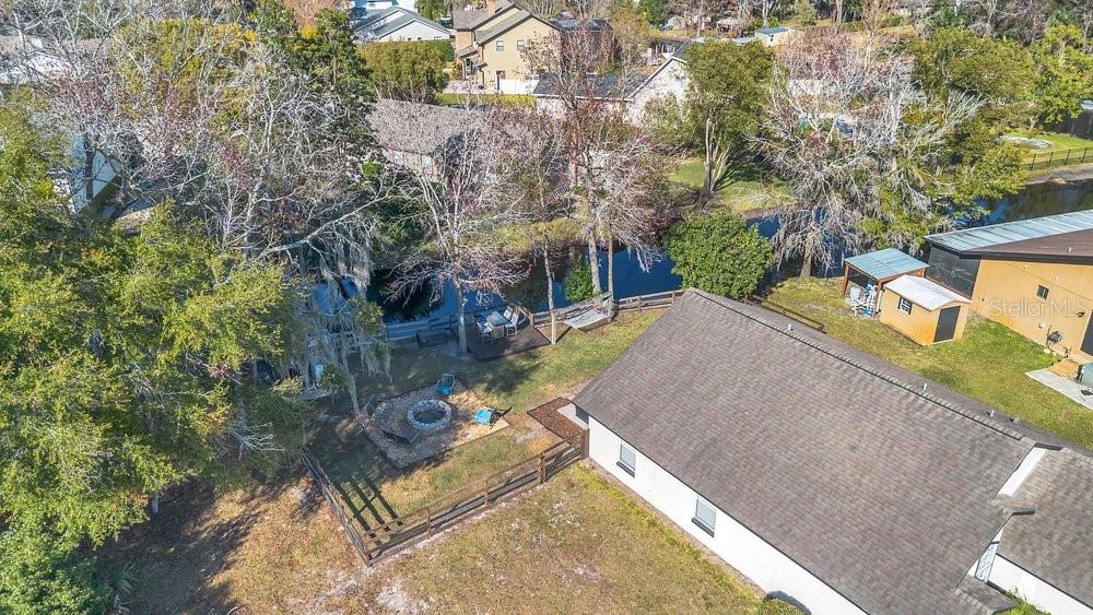 Image 34 of 53 For 7220 Lake Drive