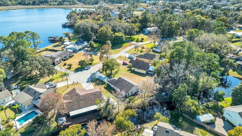 Image 39 of 53 For 7220 Lake Drive