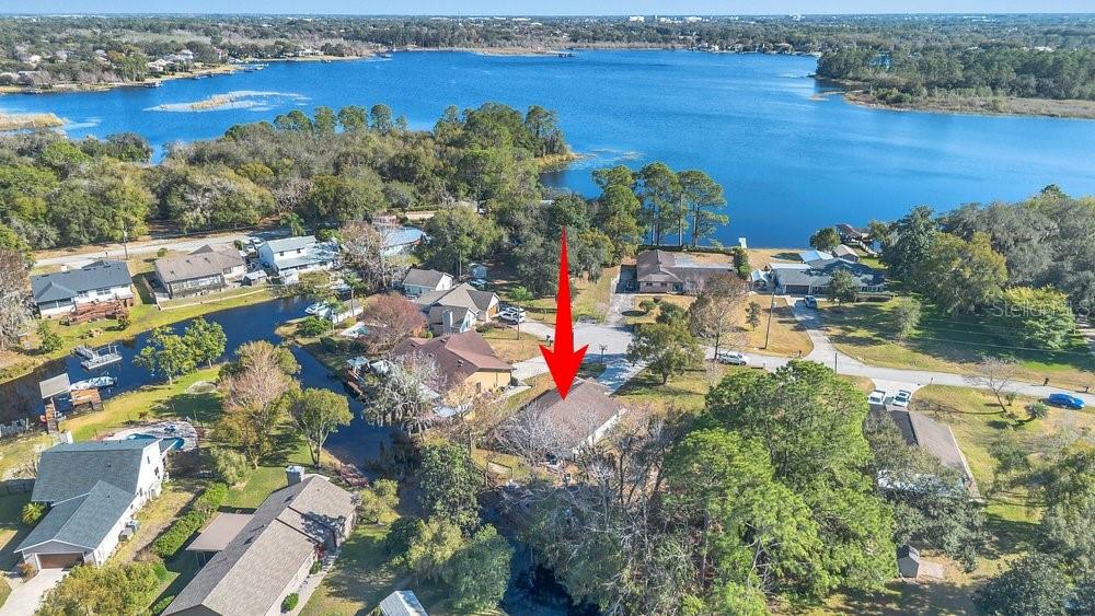 Image 47 of 53 For 7220 Lake Drive