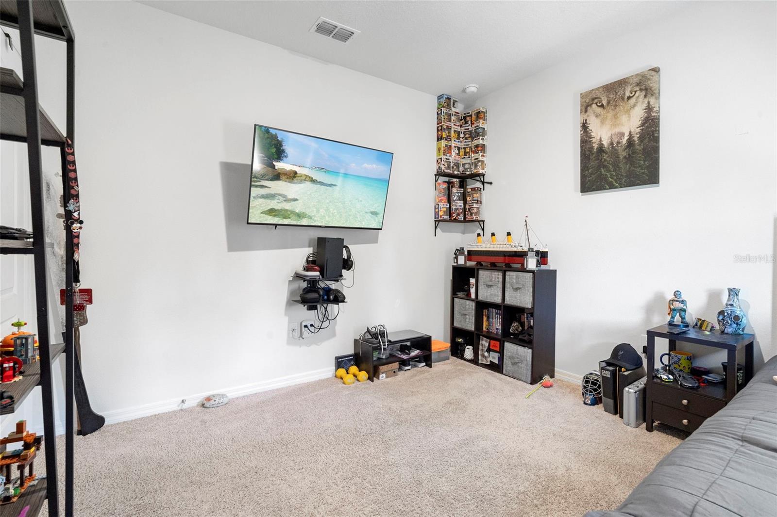 Image 36 of 49 For 142 Victoria Oaks Boulevard