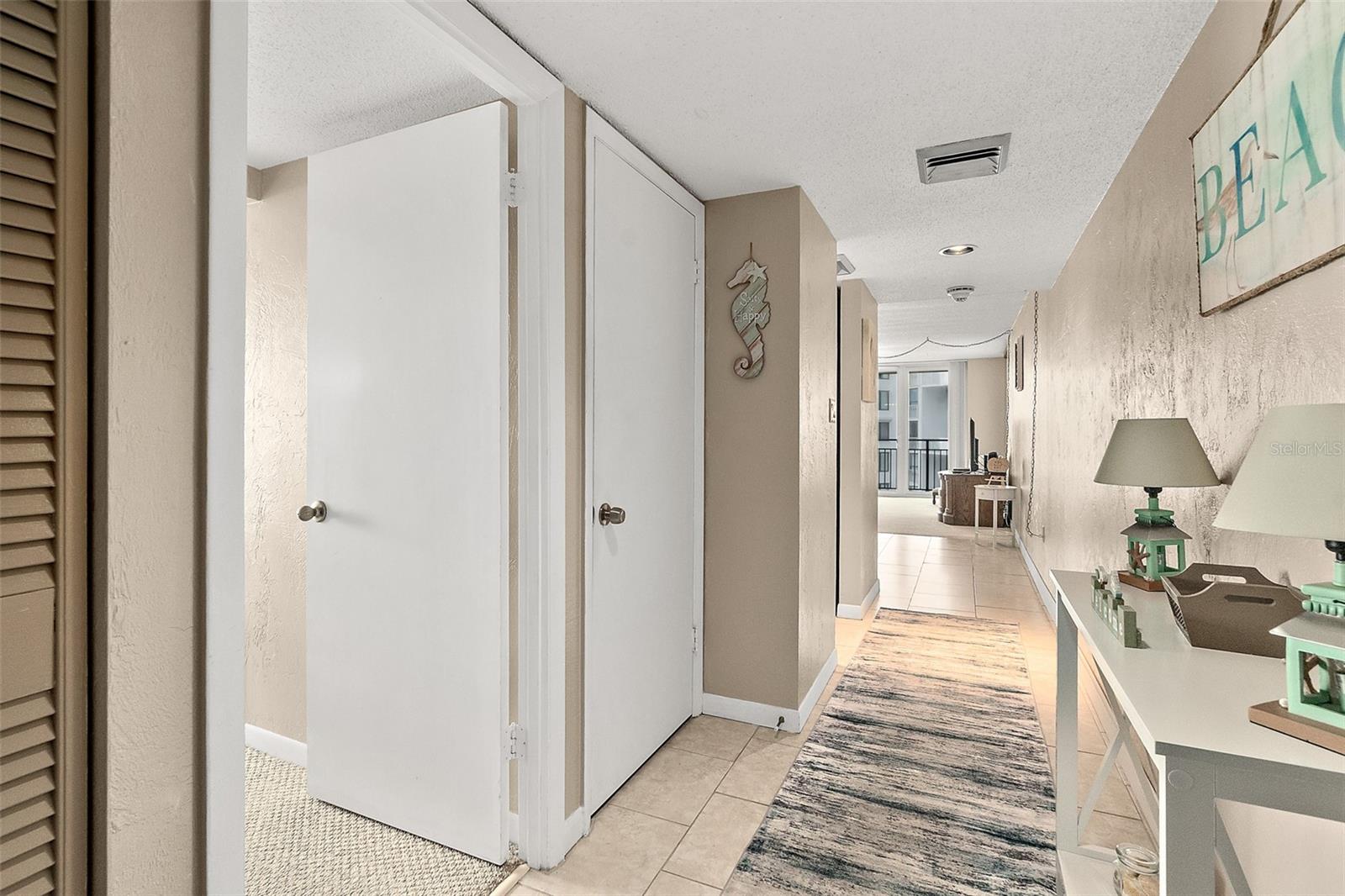 Image 5 of 49 For 3051 Atlantic Avenue 1806