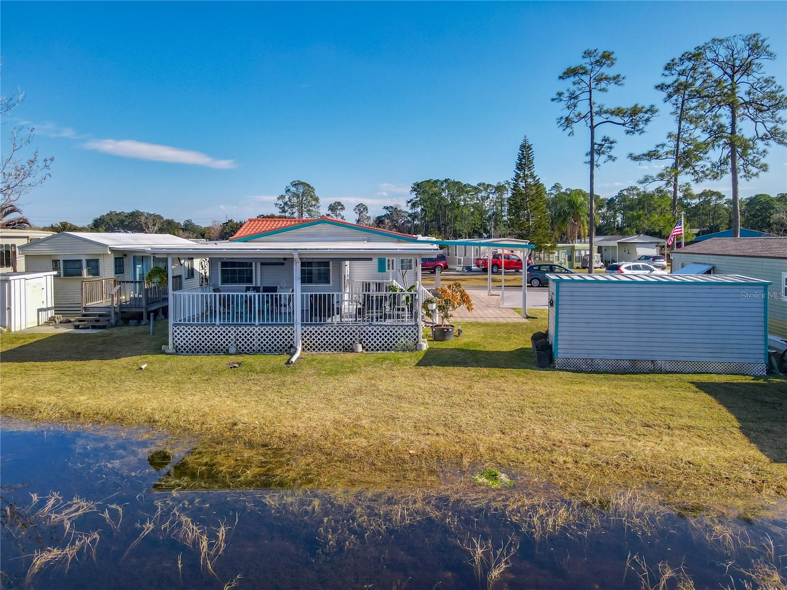 Listing photo id 32 for 70 & 71 Eagle Point S