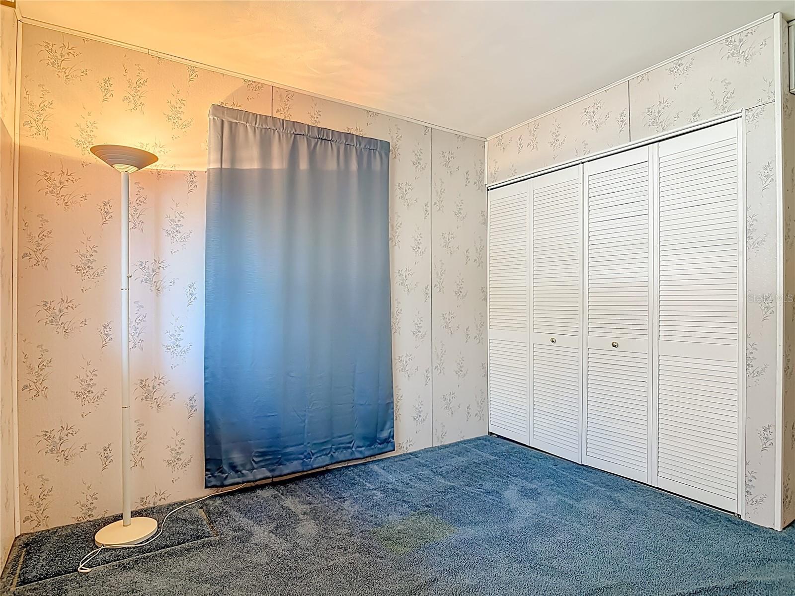 Image 43 of 79 For 730 University Avenue