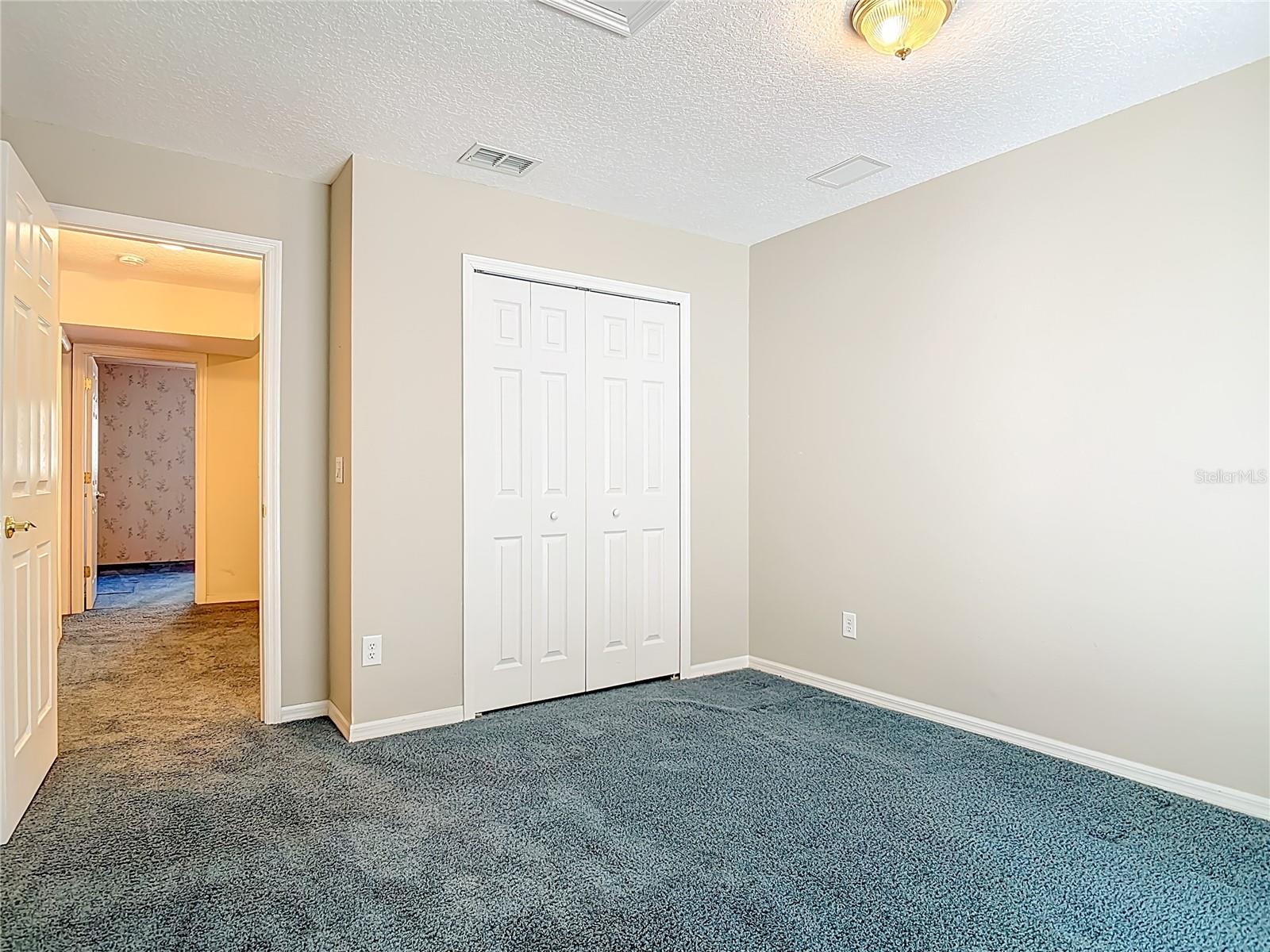 Image 47 of 79 For 730 University Avenue