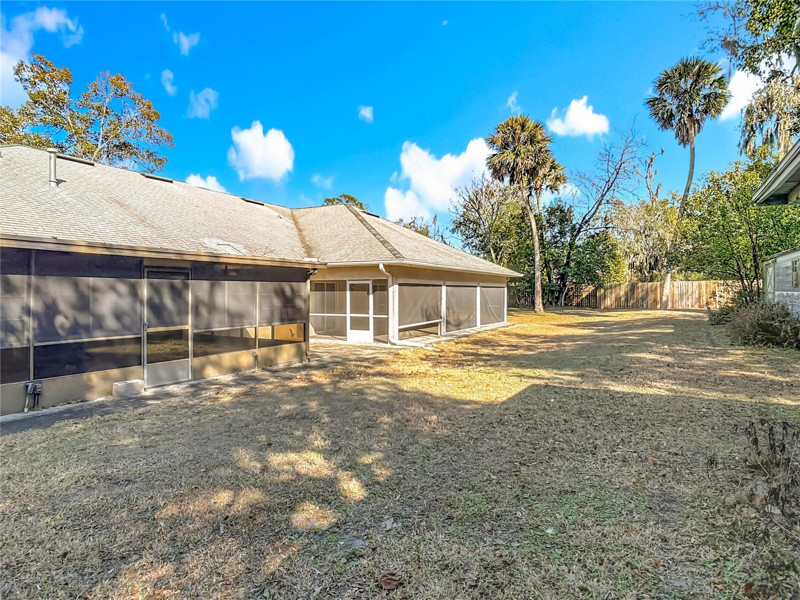 Image 69 of 79 For 730 University Avenue