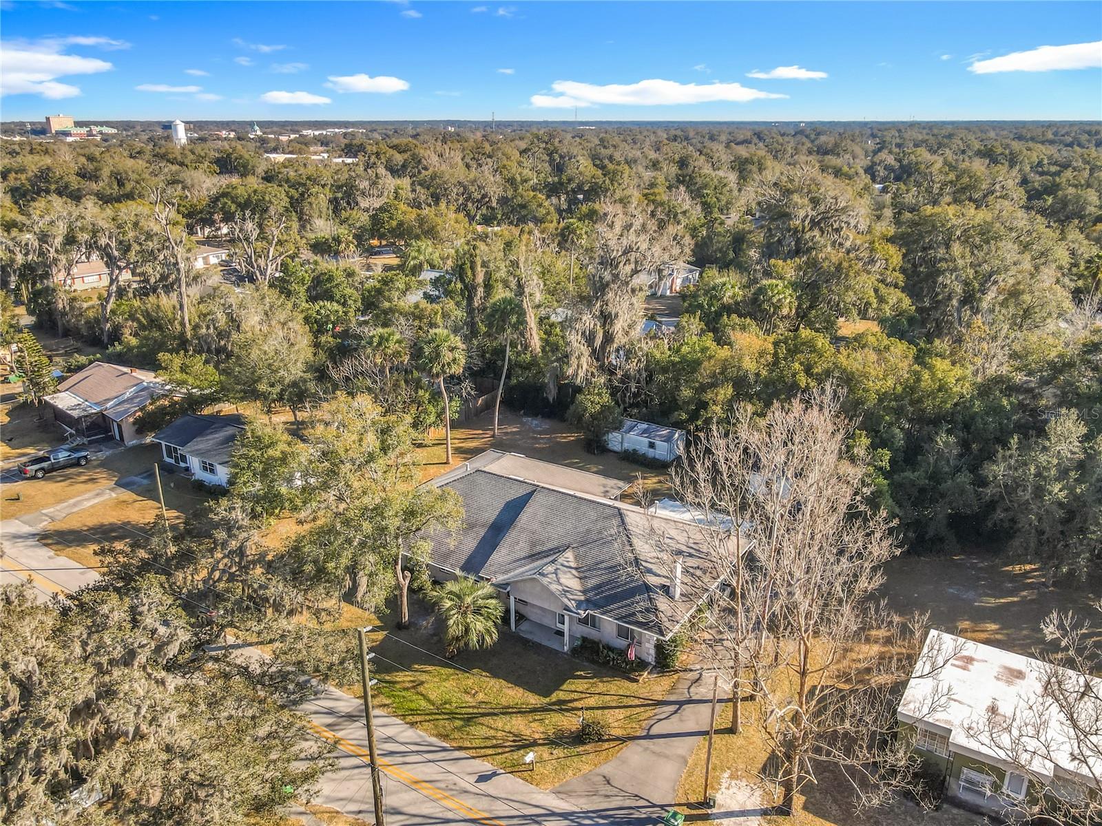 Image 76 of 79 For 730 University Avenue