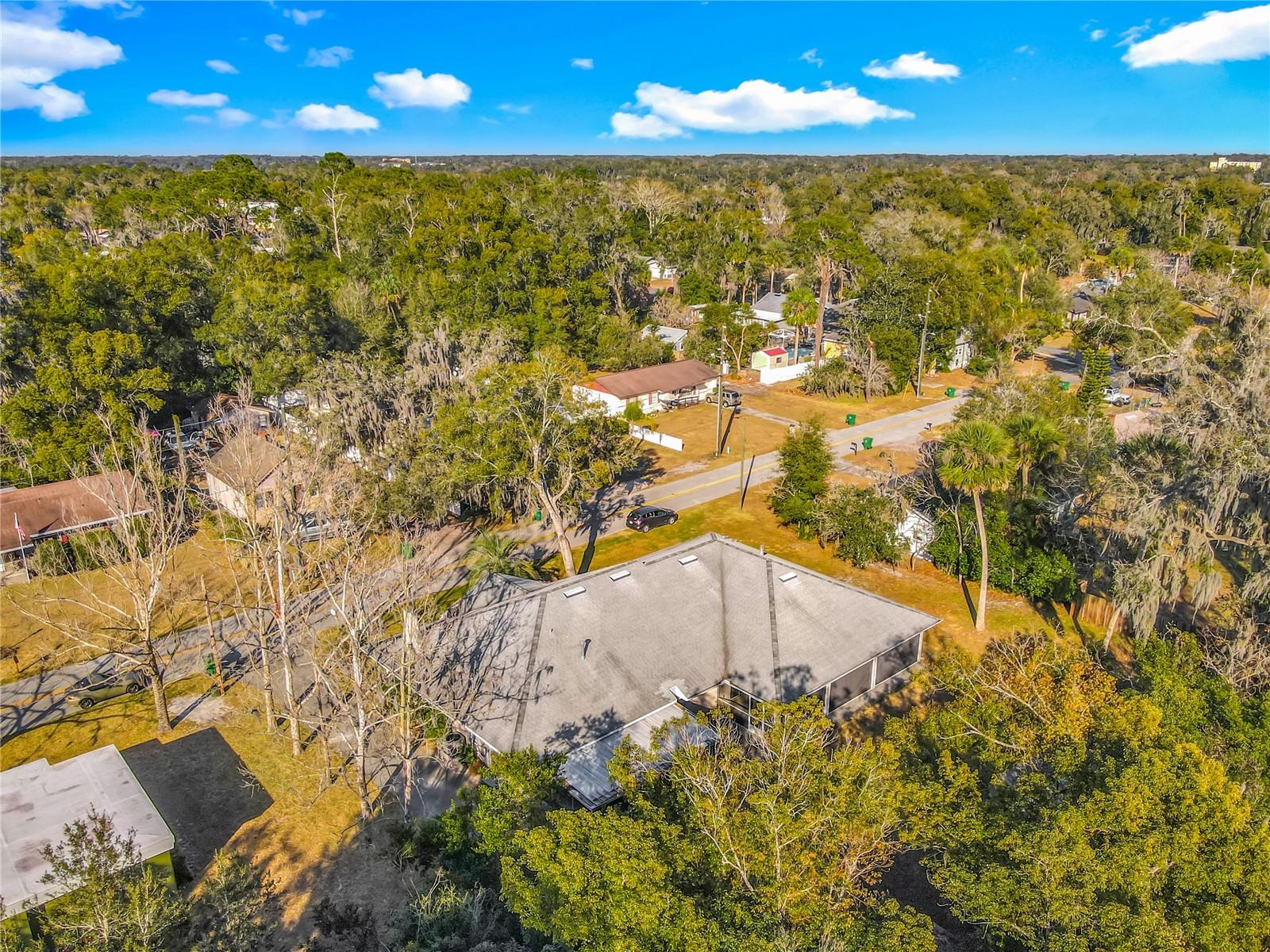 Image 78 of 79 For 730 University Avenue