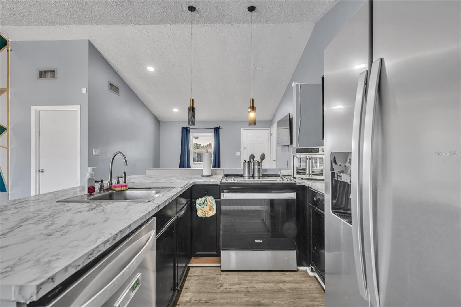 Image 10 of 25 For 222 Panama Road