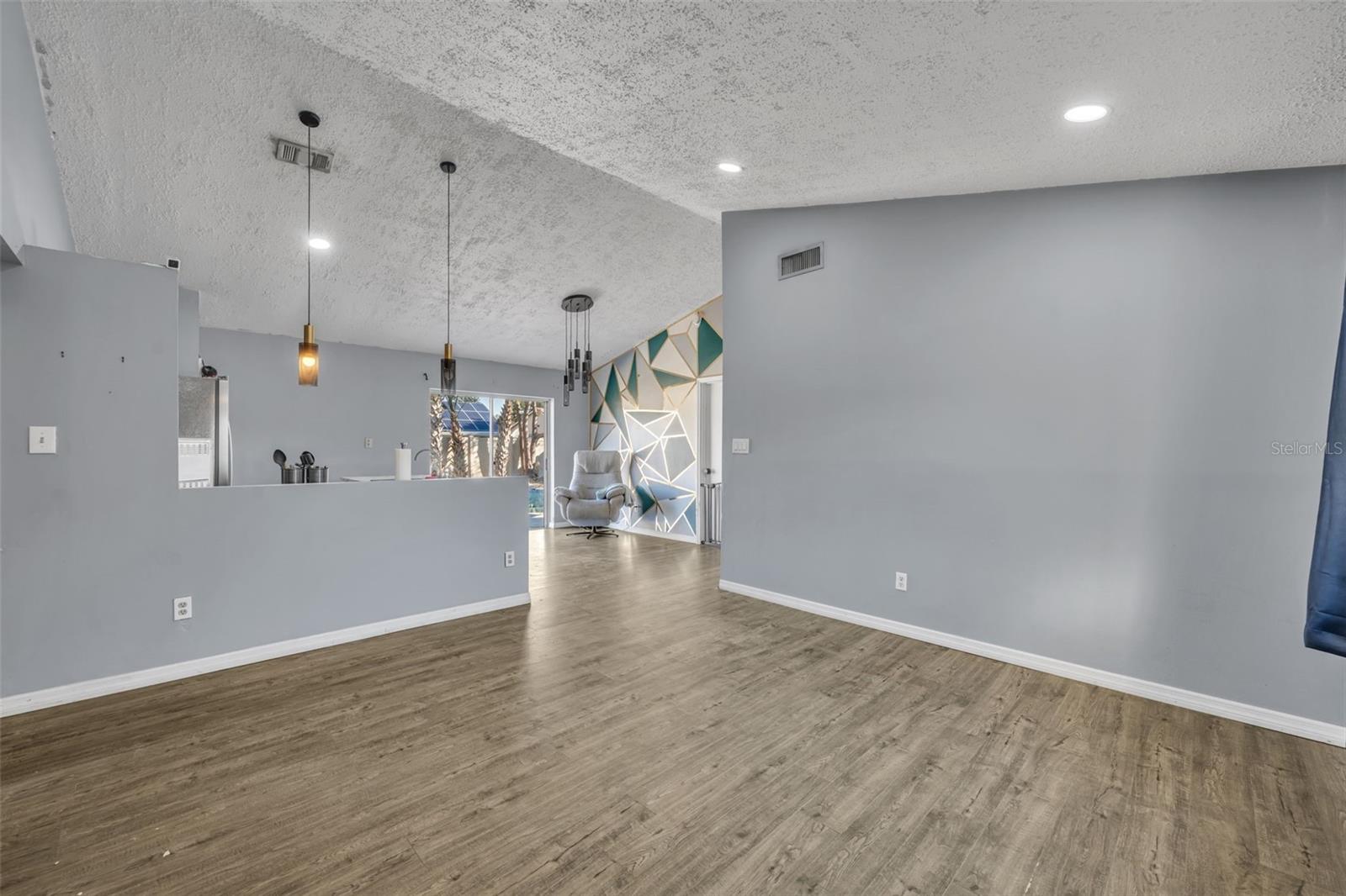 Image 4 of 25 For 222 Panama Road