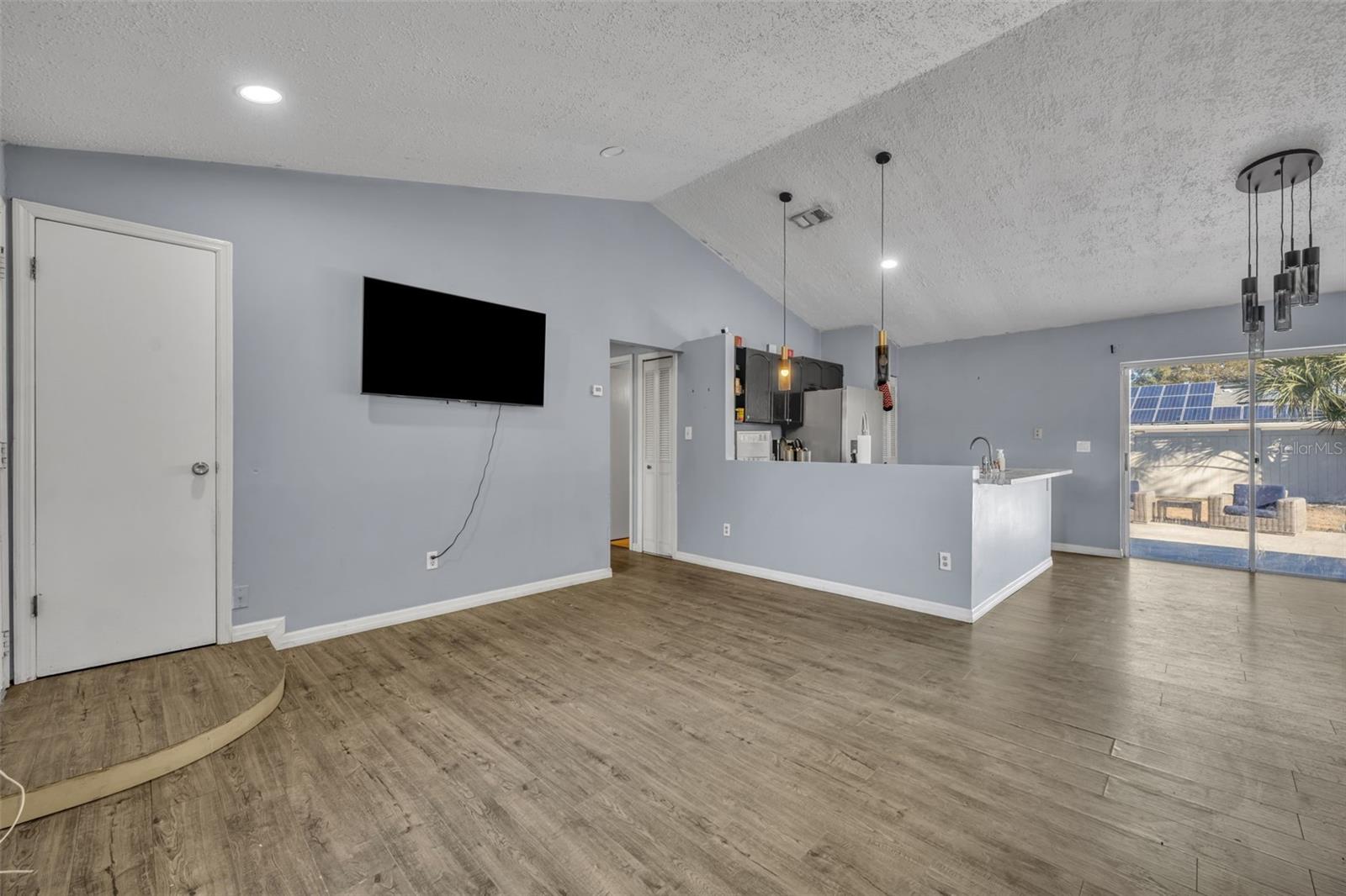 Image 5 of 25 For 222 Panama Road