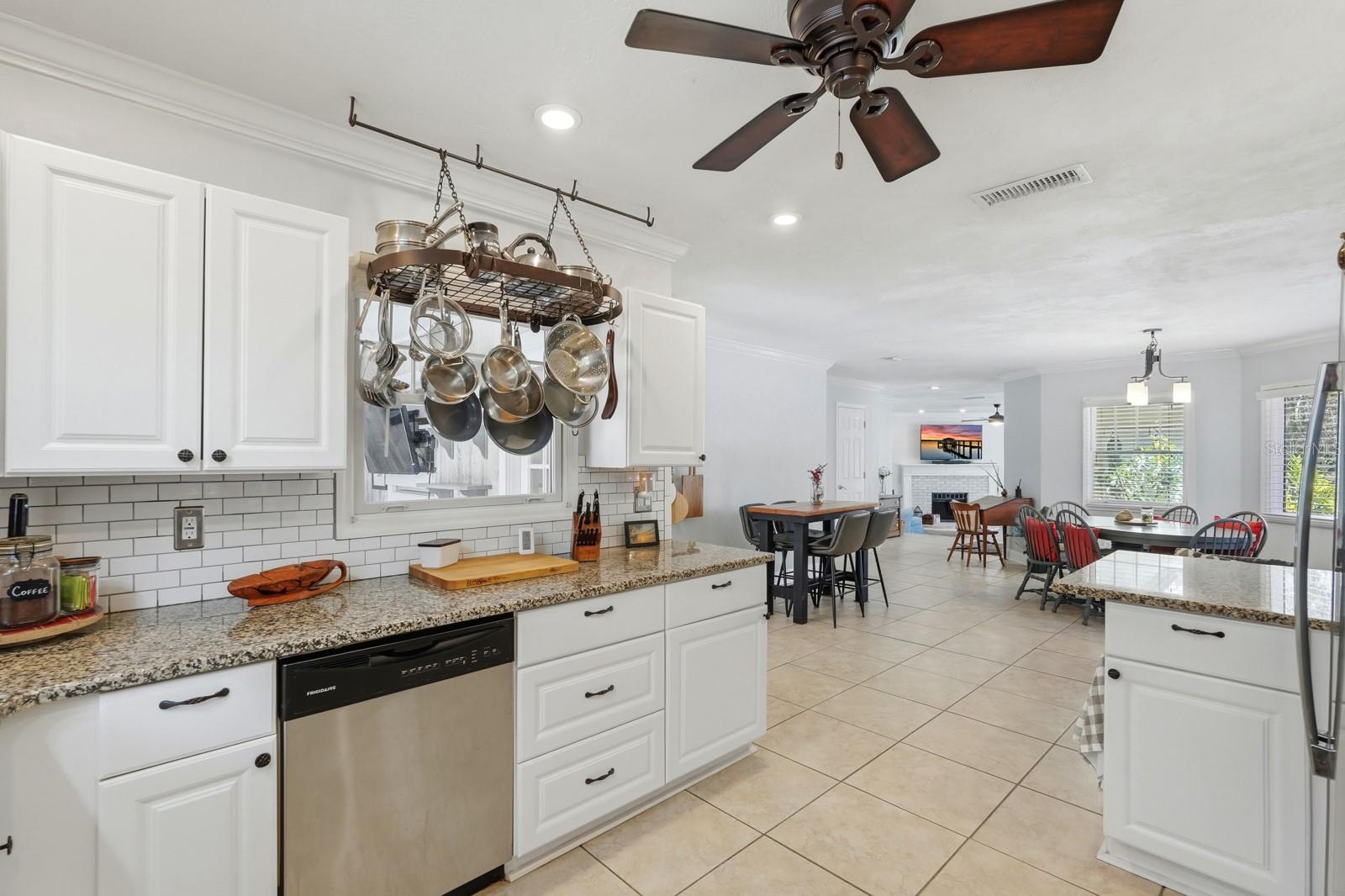 Image 11 of 60 For 686 Wildwood Drive