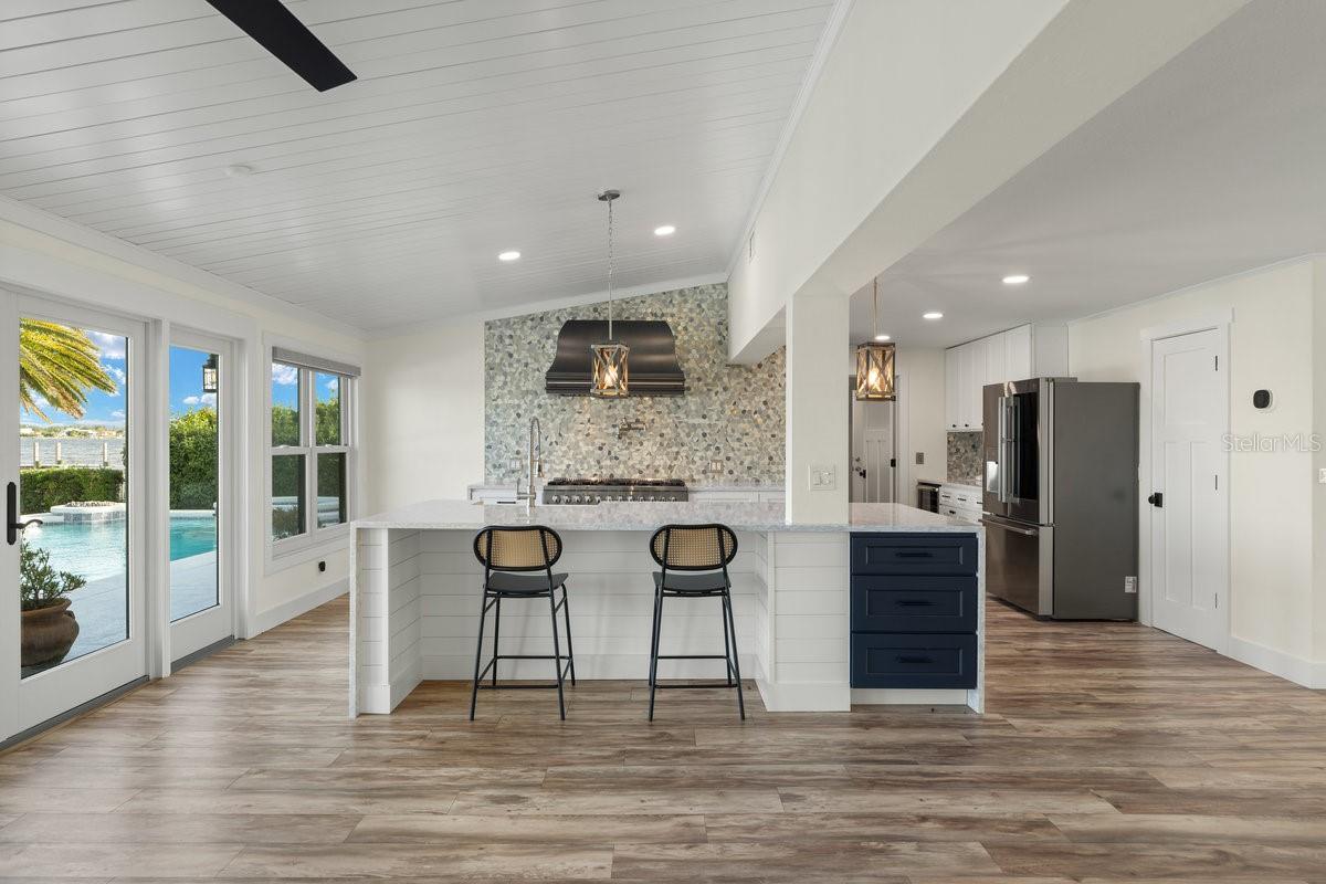 Image 15 of 67 For 22 Tiffany Circle