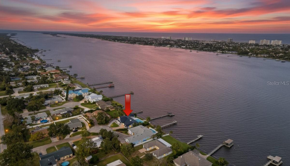 Image 5 of 67 For 22 Tiffany Circle