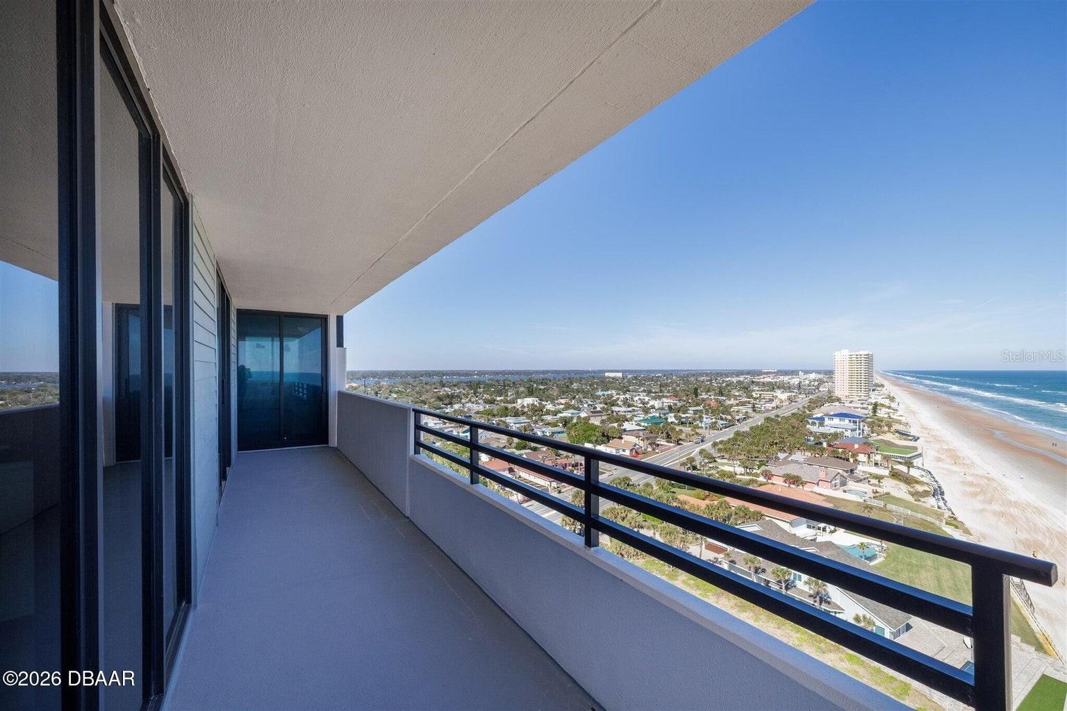 Image 23 of 31 For 1420 Atlantic Avenue 1601