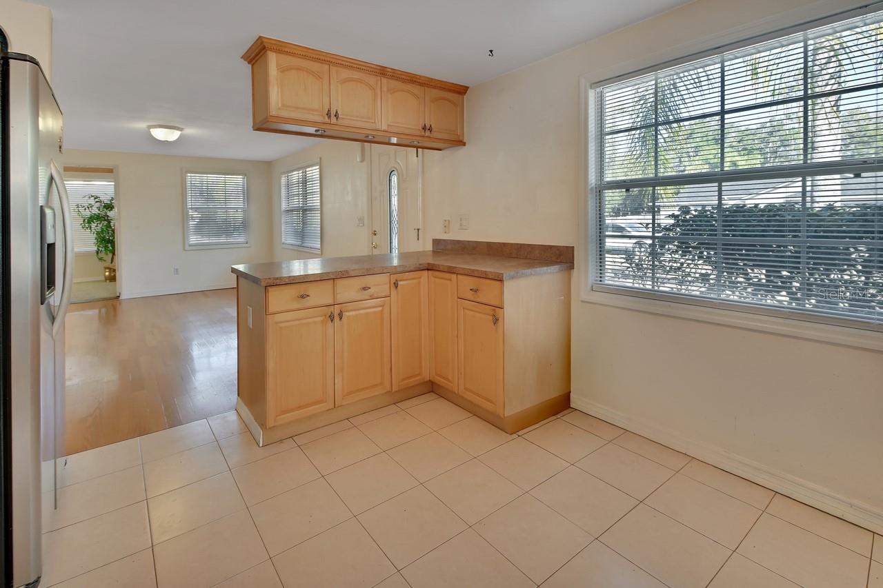 Image 10 of 33 For 131 Lucerne Drive