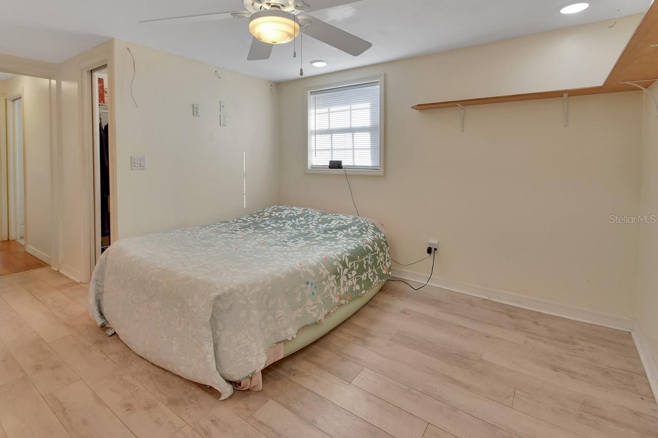 Image 18 of 33 For 131 Lucerne Drive