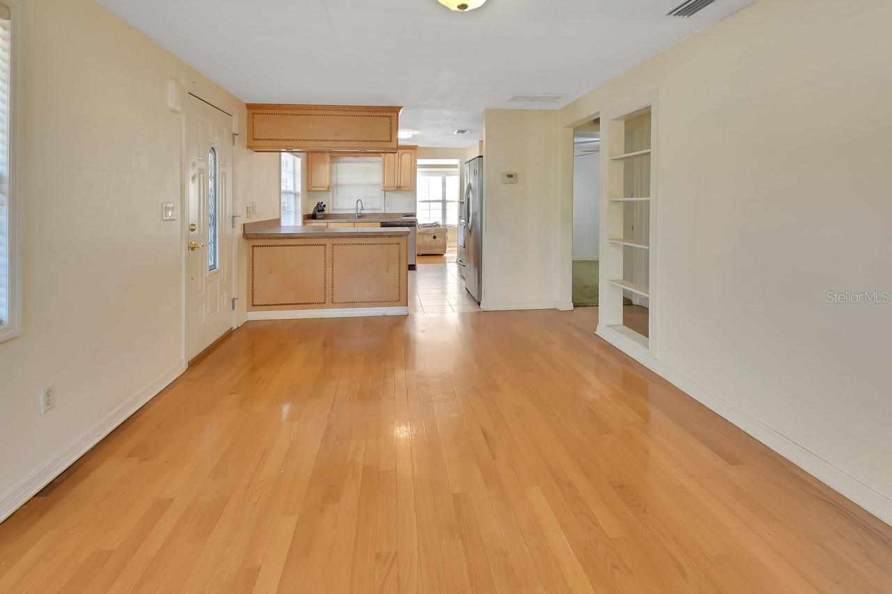 Image 6 of 33 For 131 Lucerne Drive