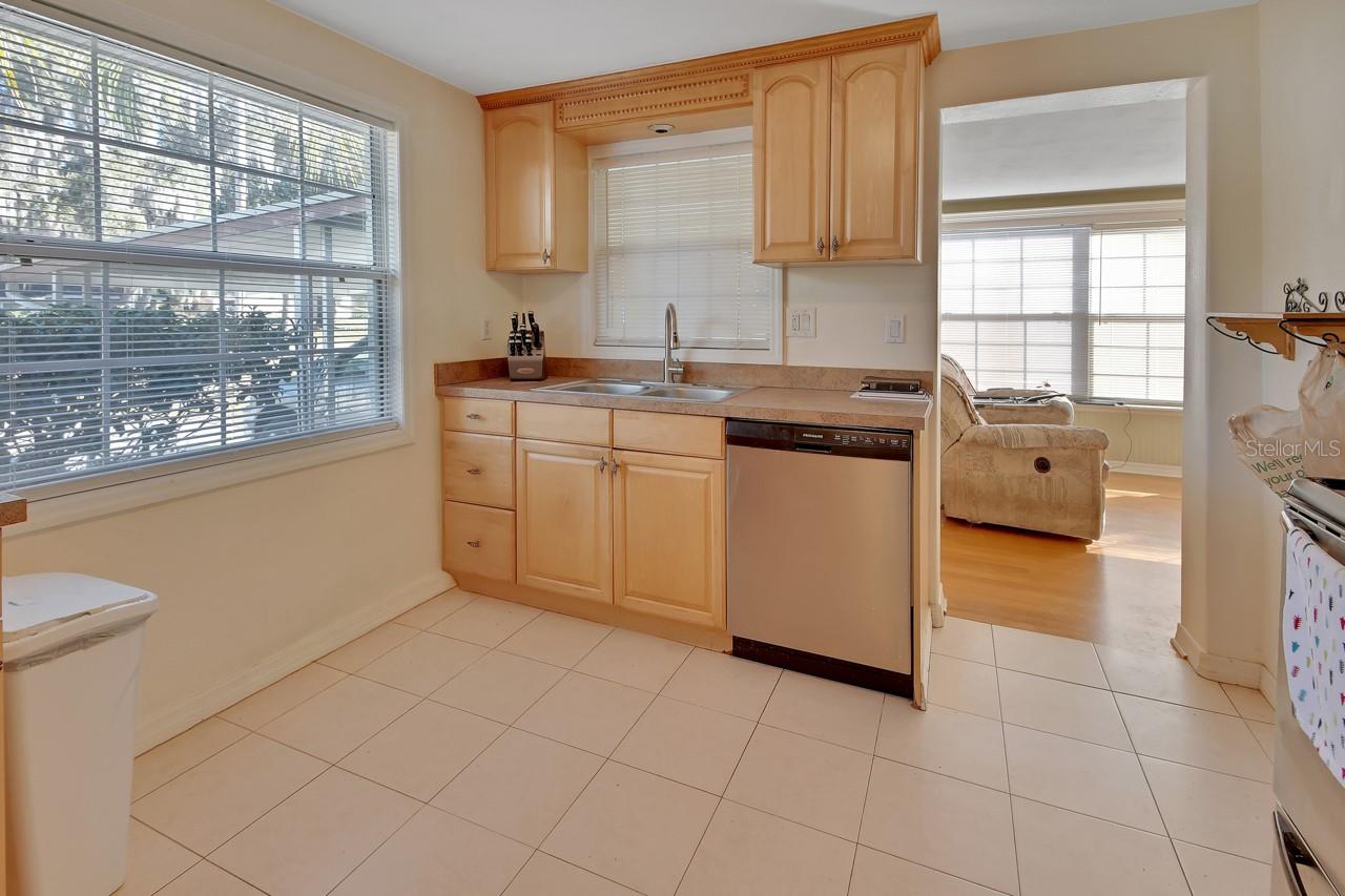 Image 8 of 33 For 131 Lucerne Drive