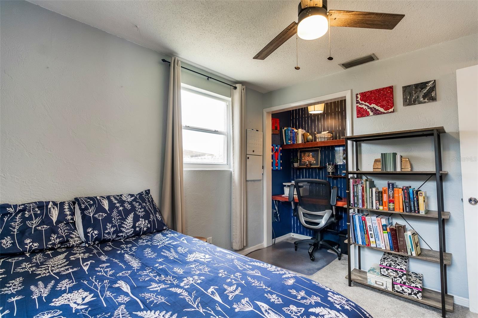 Image 23 of 43 For 728 Flamingo Drive