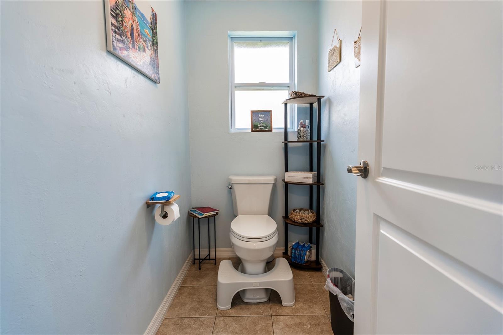 Image 26 of 43 For 728 Flamingo Drive