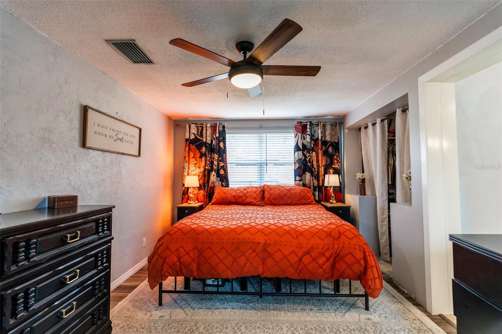 Image 36 of 43 For 728 Flamingo Drive