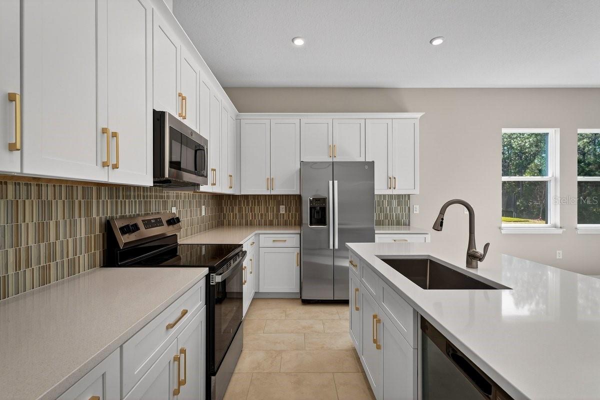 Image 24 of 56 For 1257 Champions Drive