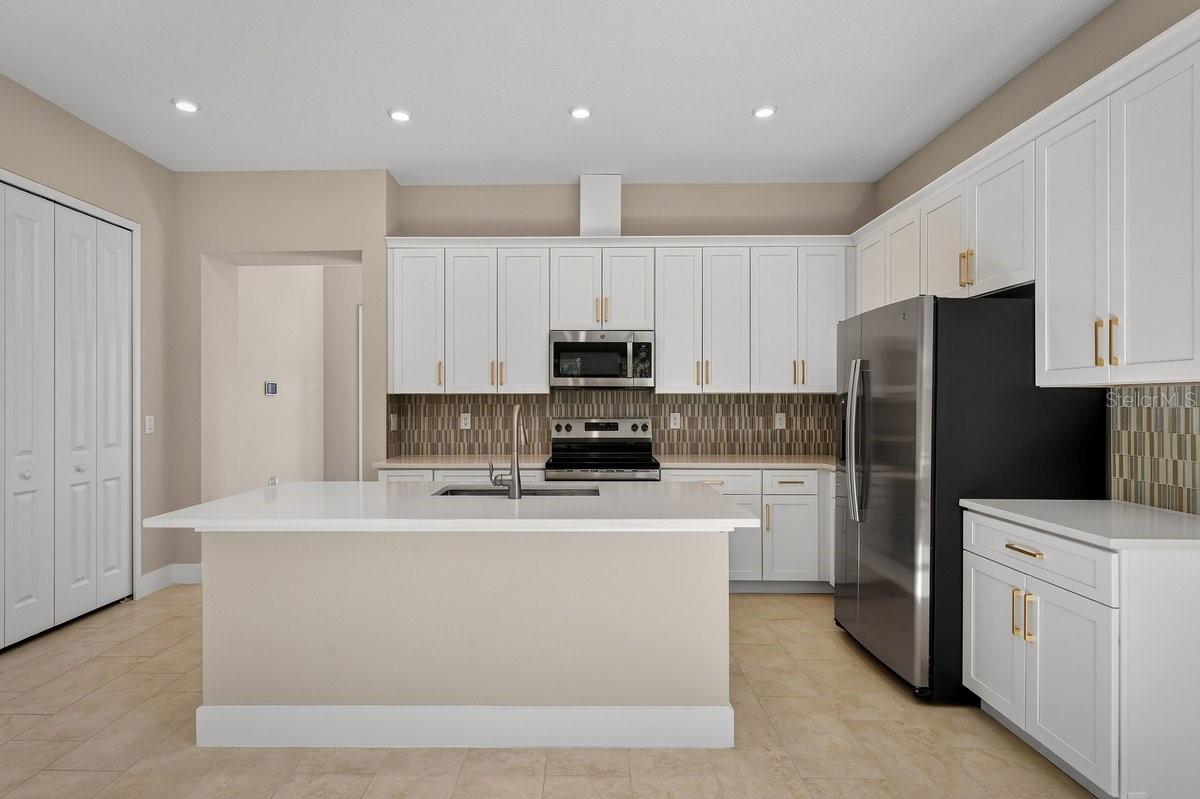 Image 27 of 56 For 1257 Champions Drive