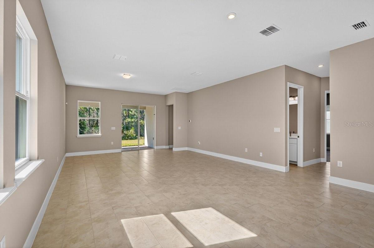 Image 31 of 56 For 1257 Champions Drive