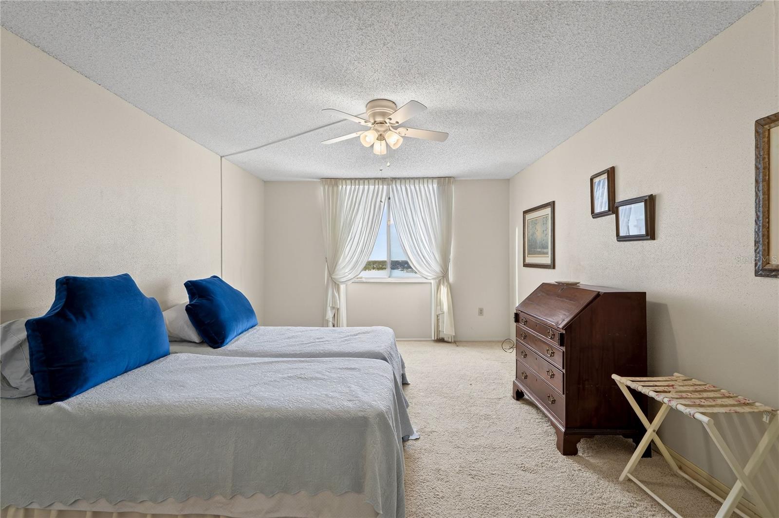 Image 25 of 37 For 935 Halifax Avenue 707