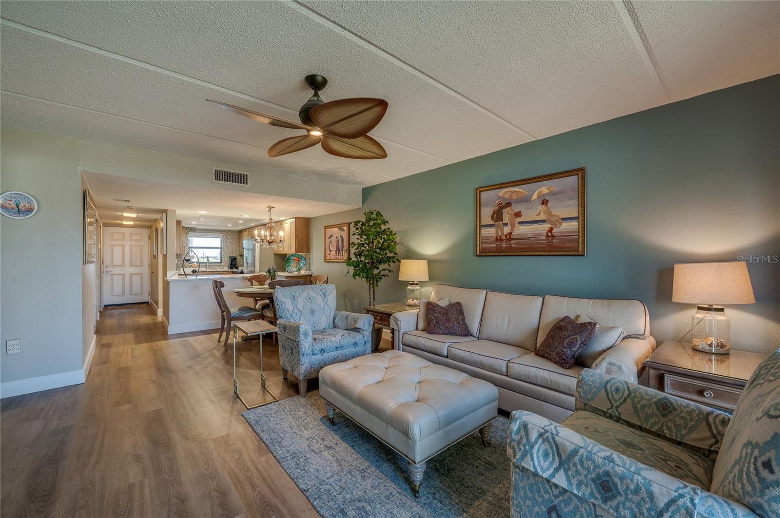 Image 13 of 34 For 3800 Atlantic Avenue 207