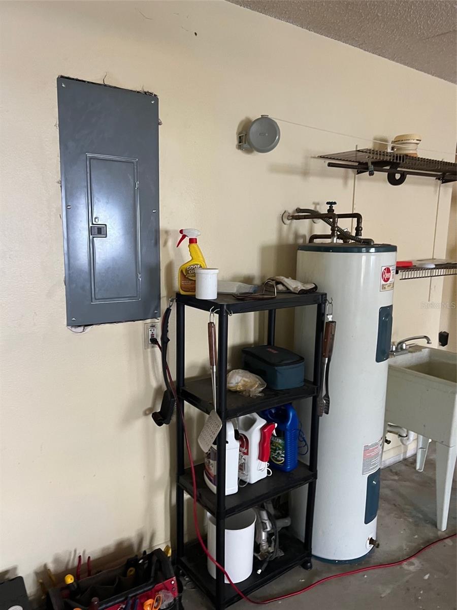 Image 20 of 37 For 330 Bonnie Lane