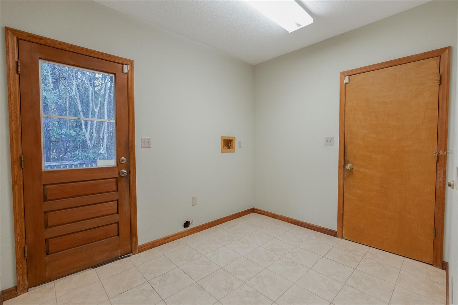 Image 19 of 44 For 1325 Spring Garden Avenue