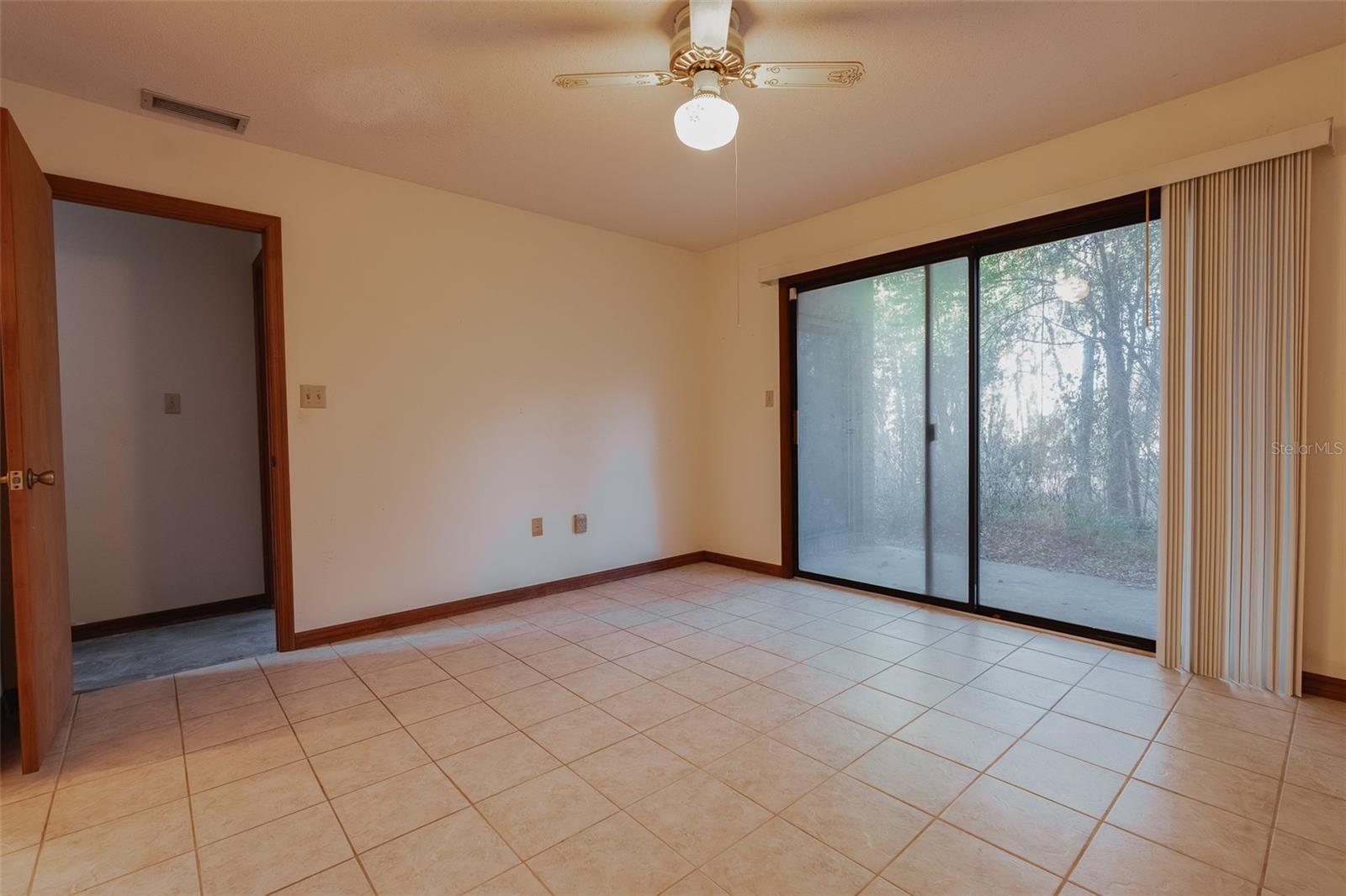 Image 29 of 44 For 1325 Spring Garden Avenue